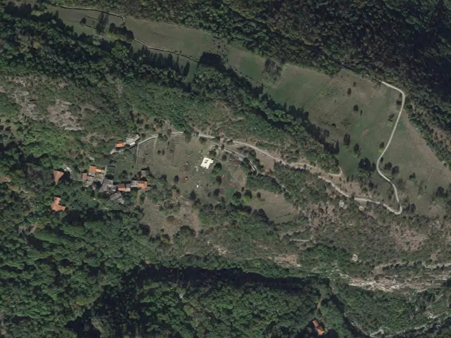 Immagine 8 di Rustico / casale in vendita  in via Banda a Villar Focchiardo