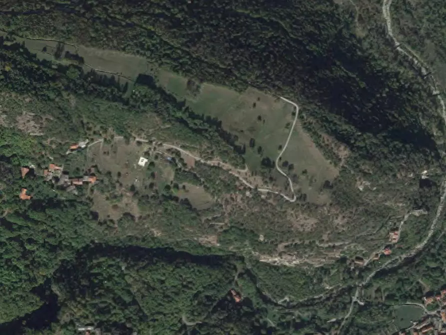 Immagine 11 di Rustico / casale in vendita  in via Banda a Villar Focchiardo