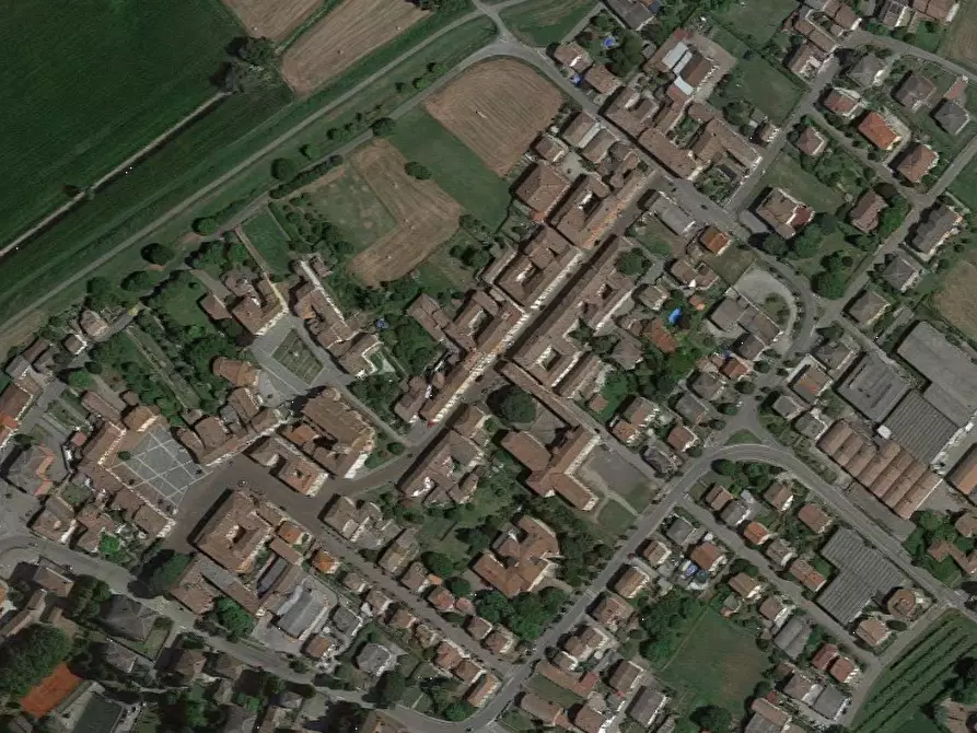 Immagine 20 di Casa indipendente in vendita  in Via Matteotti a Polesine Zibello