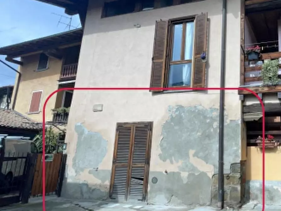 Immagine 1 di Appartamento in vendita  in Via G. Mazzini a Mapello