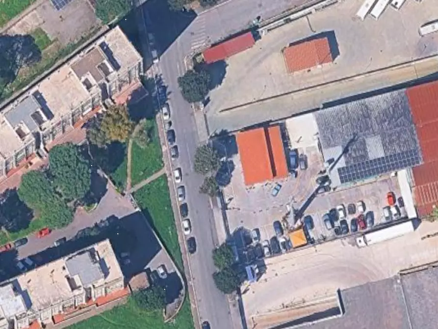 Immagine 17 di Garage in vendita  in via di Grotta di Gregna a Roma