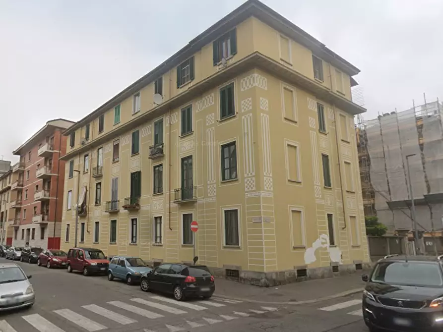 Immagine 11 di Appartamento in vendita  in Via Lauro Rossi a Torino