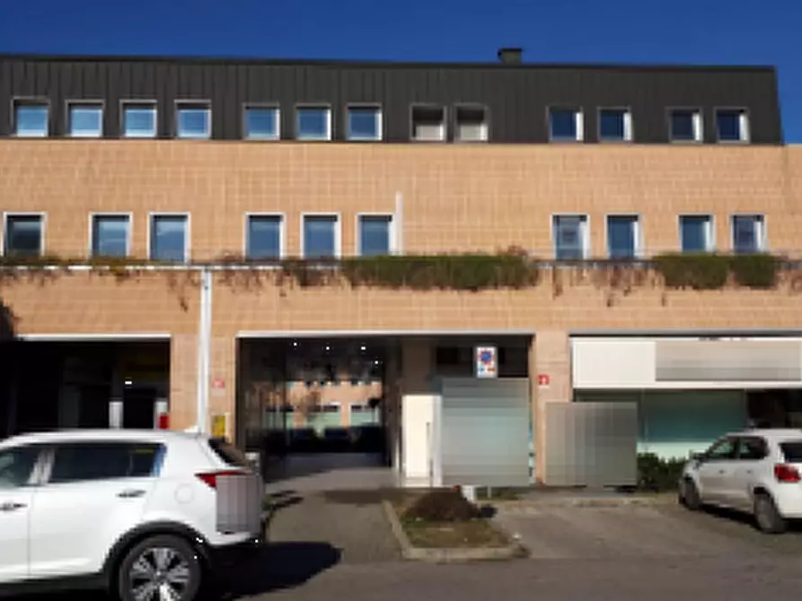 Immagine 1 di Ufficio in vendita  in Via Mengolina a Faenza
