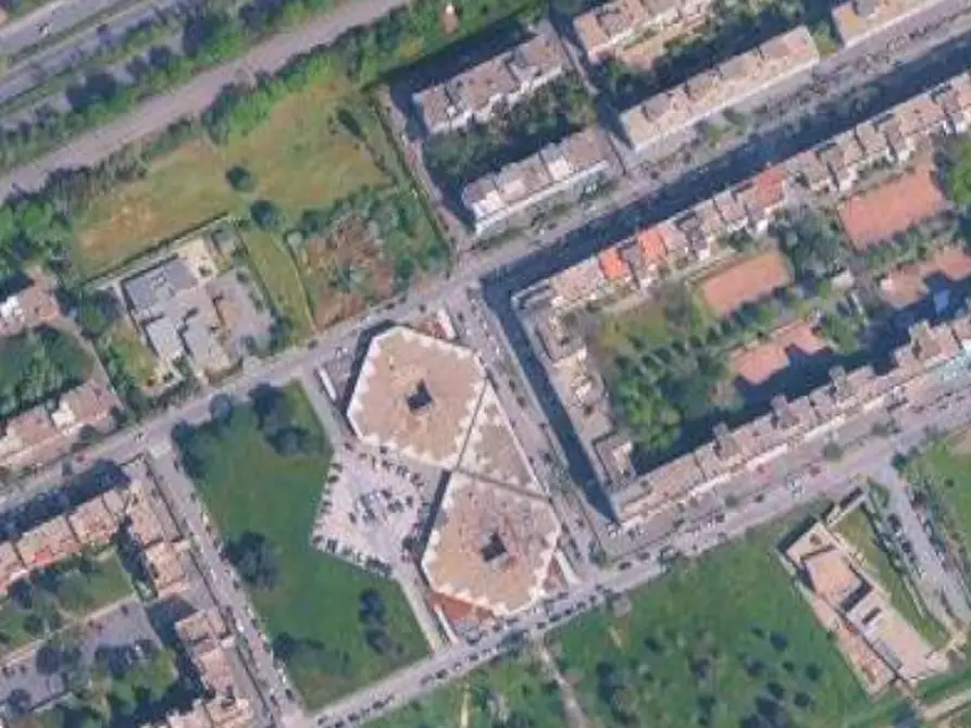 Immagine 12 di Negozio in vendita  in Via Tancredi Parmeggiani a Roma