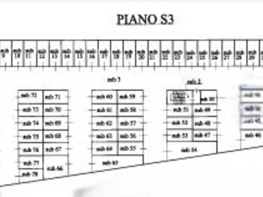 Immagine 21 di Garage in vendita  in via di Grotta di Gregna a Roma