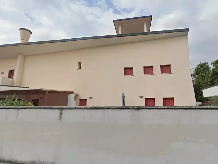 Immagine 6 di Appartamento in vendita  in Via Legione Antonini a Vicenza
