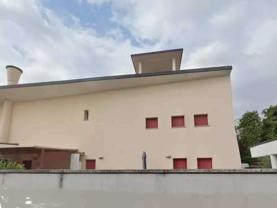 Immagine 8 di Appartamento in vendita  in Via Legione Antonini a Vicenza