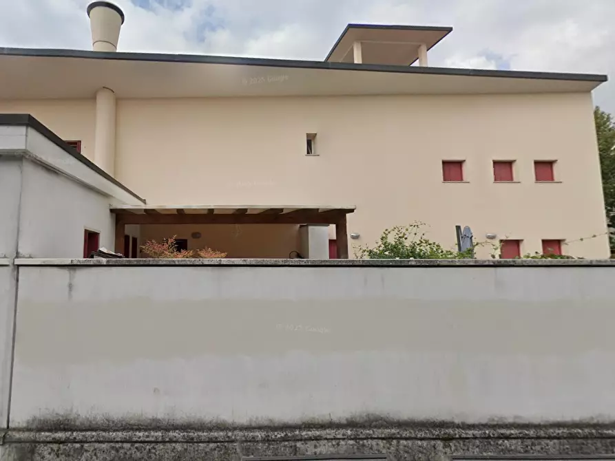 Immagine 12 di Appartamento in vendita  in Via Legione Antonini a Vicenza