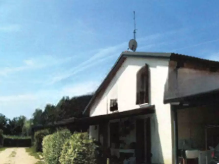 Immagine 6 di Casa indipendente in vendita  in Via Albarella a Camposampiero