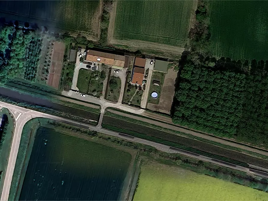 Immagine 10 di Casa indipendente in vendita  in Via Albarella a Camposampiero