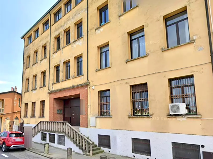 Immagine 5 di Stabile in vendita  in Via Giuseppe Mazzini  a Pontelongo