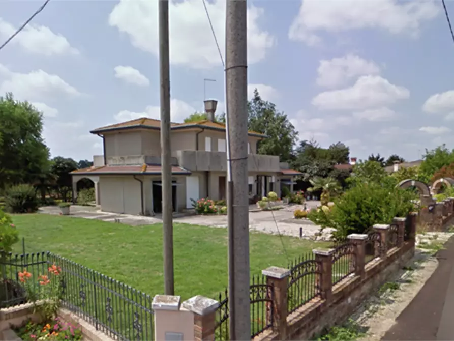 Immagine 6 di Porzione di villa in vendita  in Via Canove  a Correzzola
