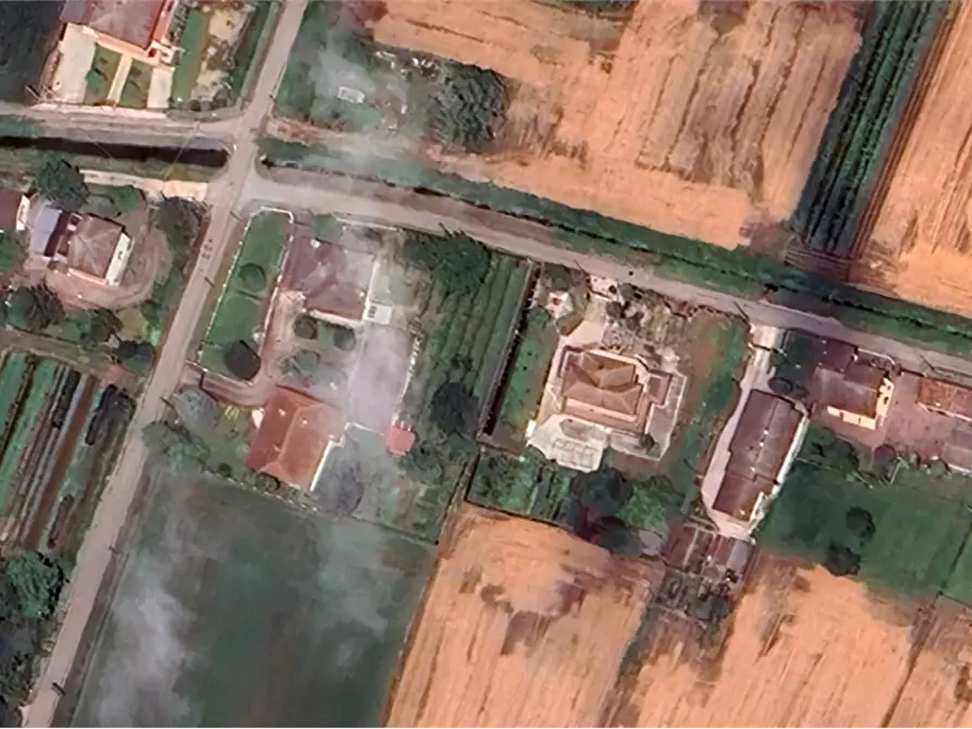 Immagine 23 di Porzione di villa in vendita  in Via Canove  a Correzzola