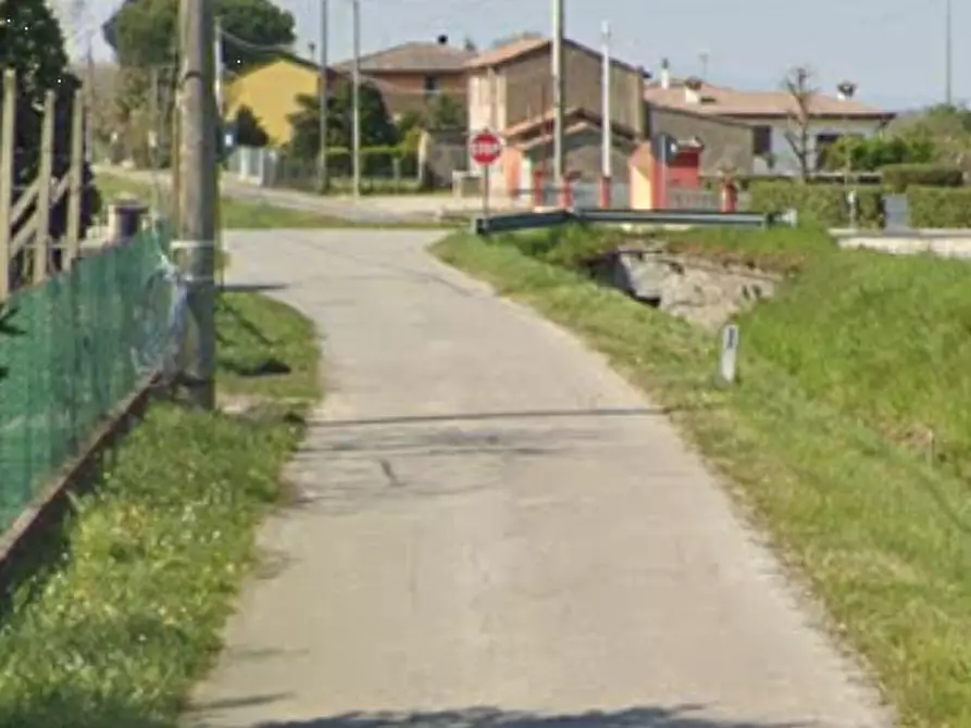 Immagine 32 di Porzione di villa in vendita  in Via Canove  a Correzzola