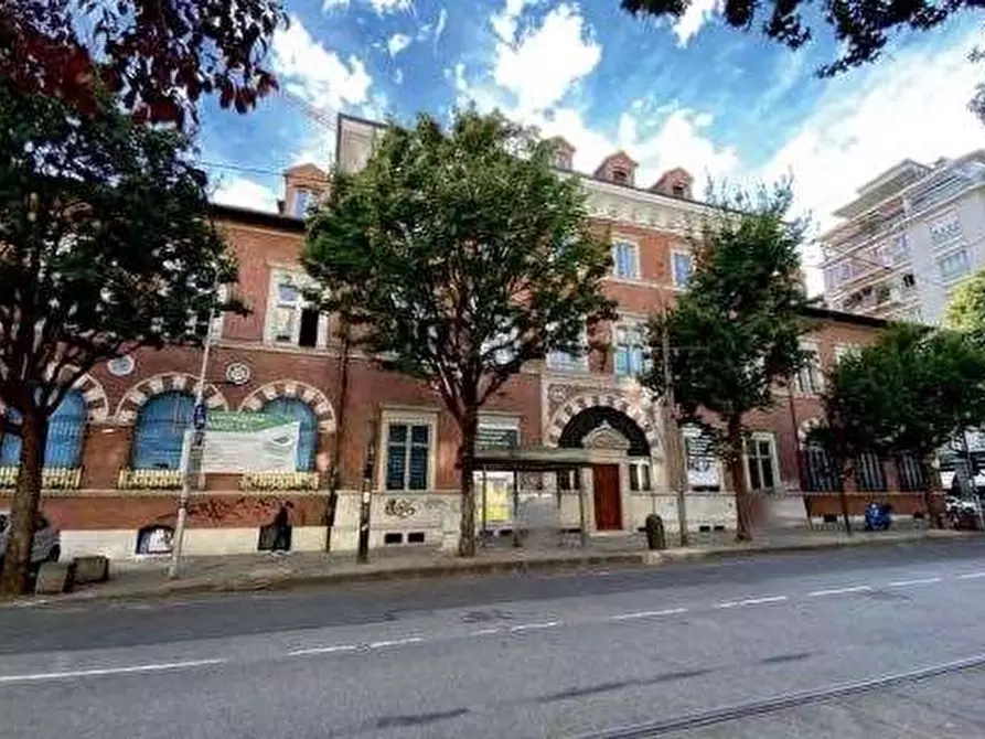 Immagine 2 di Appartamento in vendita  in Corso Raffaello a Torino