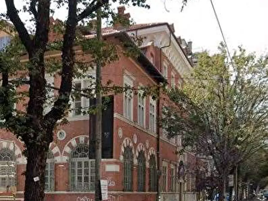 Immagine 10 di Appartamento in vendita  in Corso Raffaello a Torino