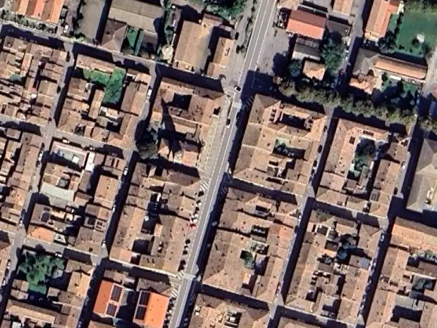 Immagine 7 di Negozio in vendita  in Via Cavour a Cortemaggiore