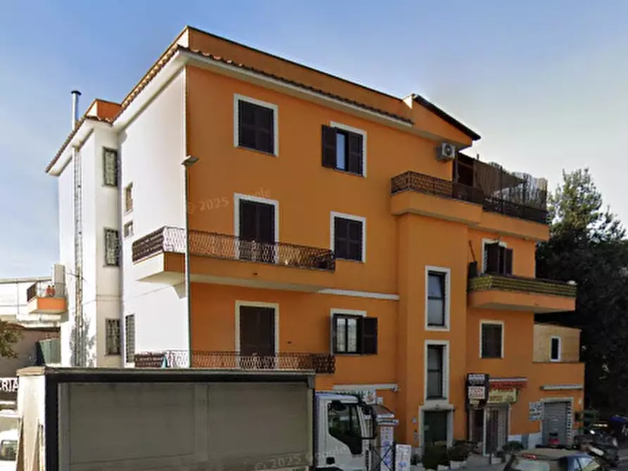 Immagine 6 di Appartamento in vendita  in Via di Boccea a Roma