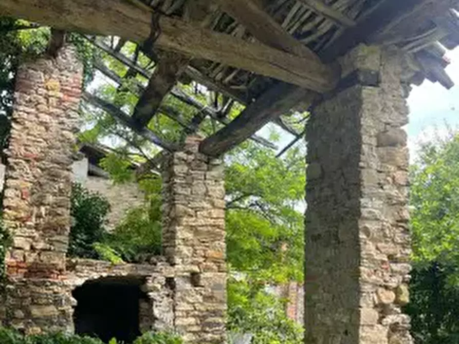 Immagine 3 di Rustico / casale in vendita  in Località Sisera a Gazzola