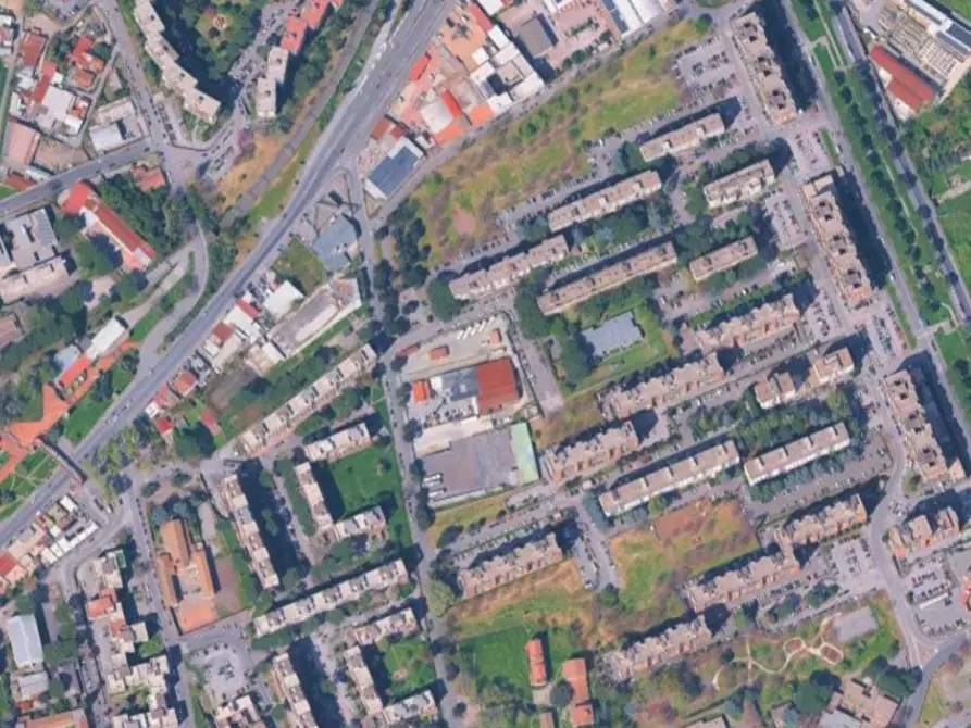 Immagine 9 di Garage in vendita  in Via di Grotta di Gregna a Roma