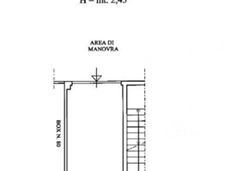 Immagine 11 di Garage in vendita  in Via di Grotta di Gregna a Roma