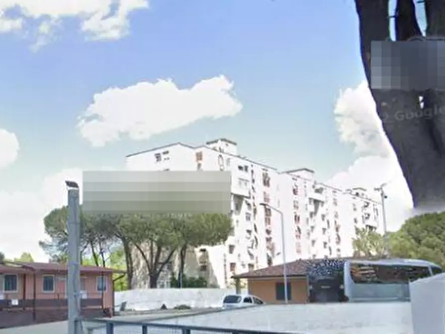 Immagine 18 di Garage in vendita  in via di Grotta di Gregna a Roma