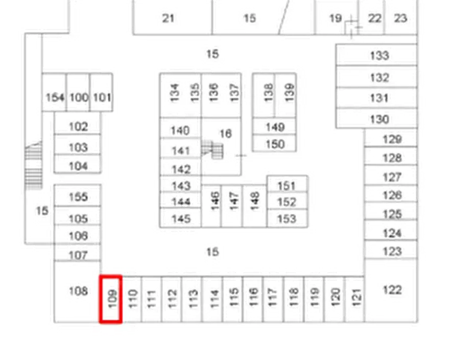 Immagine 10 di Posto auto in vendita  in  Viale Montegrappa a Prato