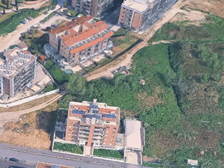 Immagine 4 di Appartamento in vendita  in Via Decimomannu a Roma