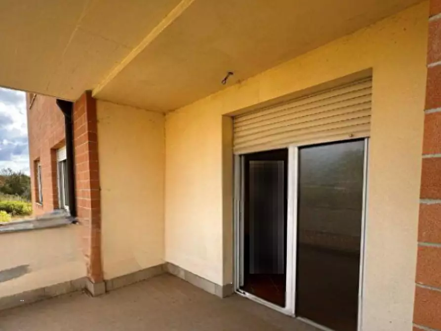 Immagine 5 di Appartamento in vendita  in Via Decimomannu a Roma