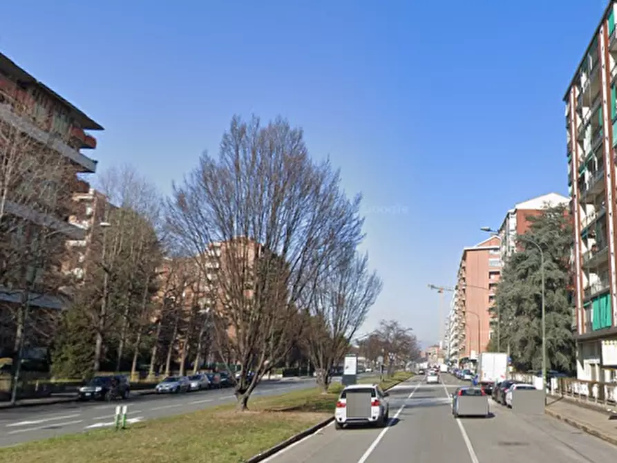 Immagine 19 di Garage in vendita  in via Guido Reni a Torino