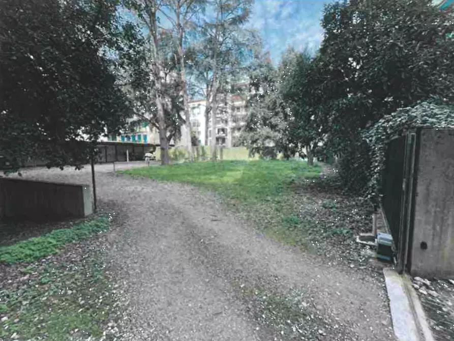 Immagine 9 di Terreno agricolo in vendita  in Via Adelaide Ristori a Firenze