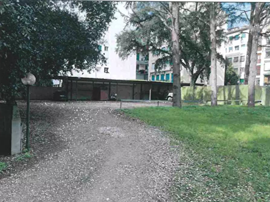 Immagine 3 di Terreno agricolo in vendita  in Via Adelaide Ristori a Firenze