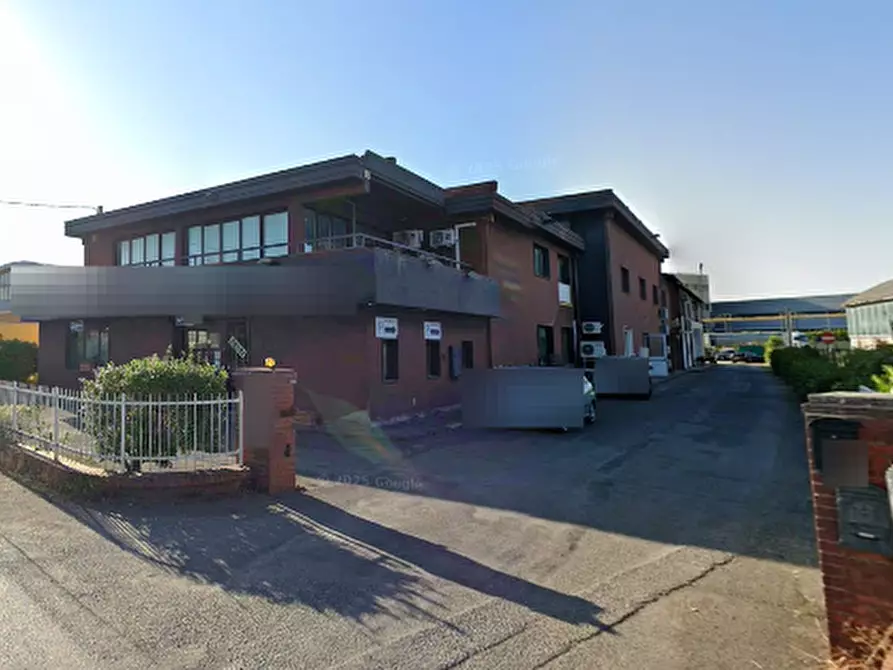 Immagine 1 di Negozio in vendita  in Via Tosco Romagnola Sud  a Montelupo Fiorentino