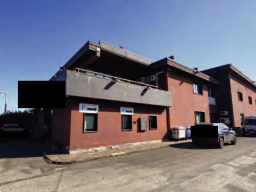 Immagine 11 di Negozio in vendita  in Via Tosco Romagnola Sud  a Montelupo Fiorentino