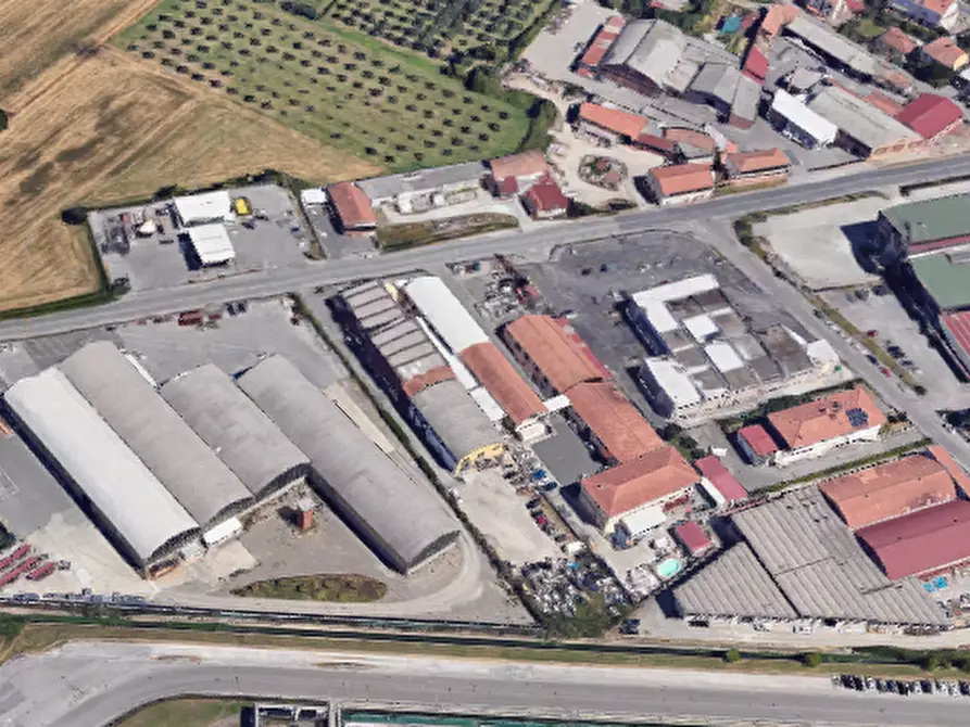 Immagine 13 di Negozio in vendita  in Via Tosco Romagnola Sud  a Montelupo Fiorentino