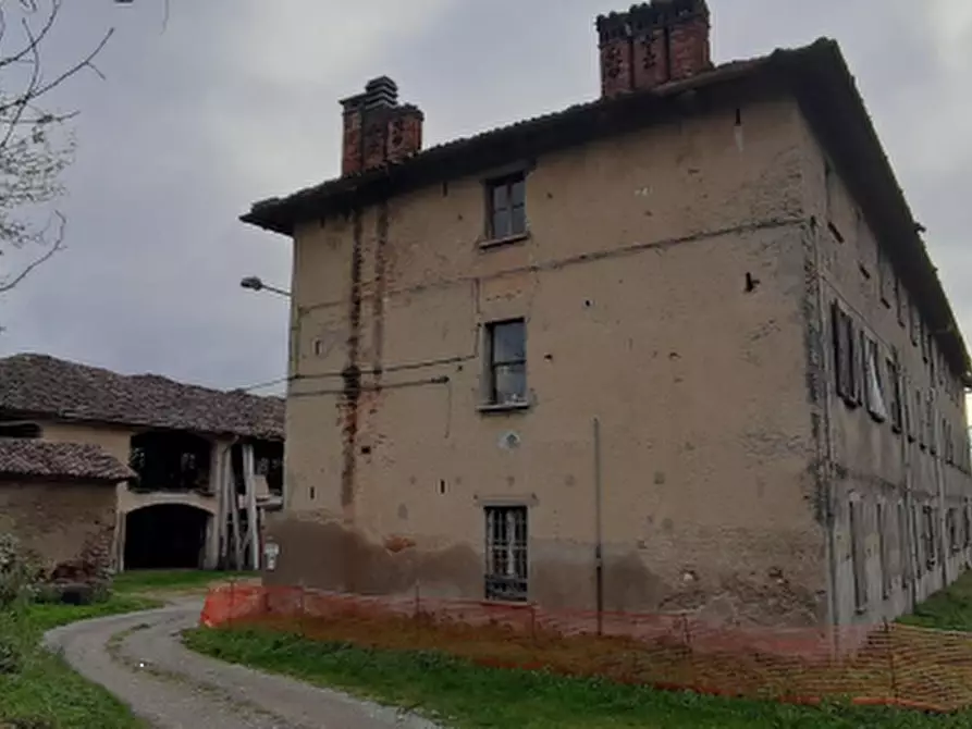 Immagine 1 di Rustico / casale in vendita  in Via Cà Maria  a Lurago D'erba
