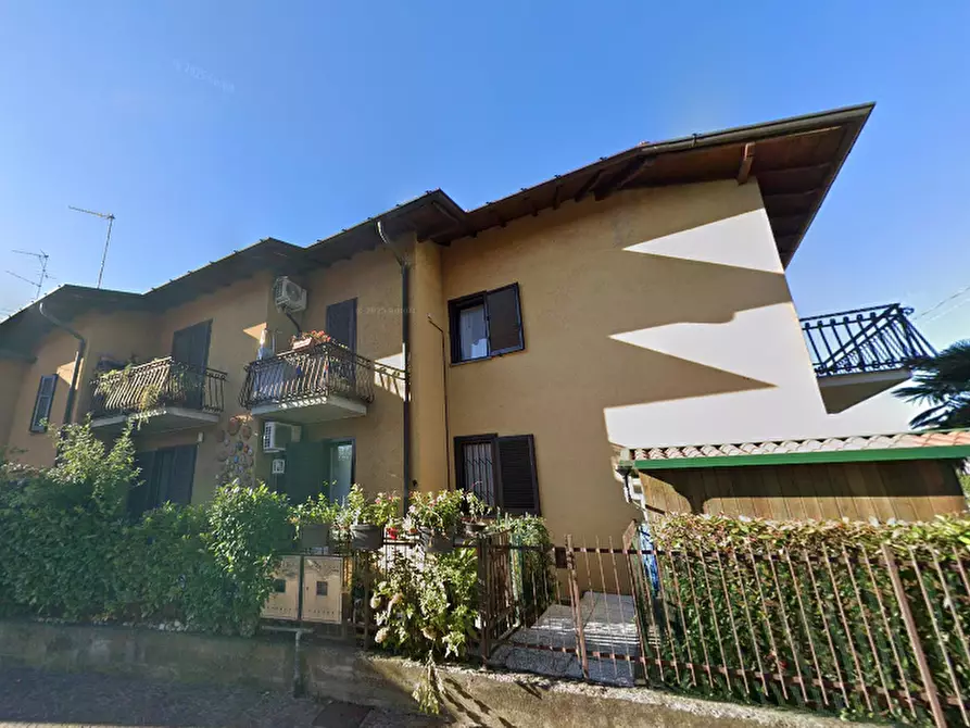 Immagine 9 di Appartamento in vendita  in Via I Maggio a Grandate