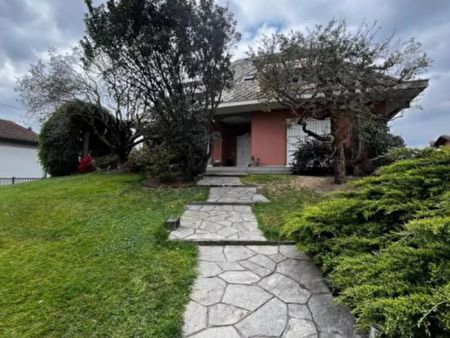 Immagine 4 di Appartamento in vendita  in Via N. Sauro a Bregnano