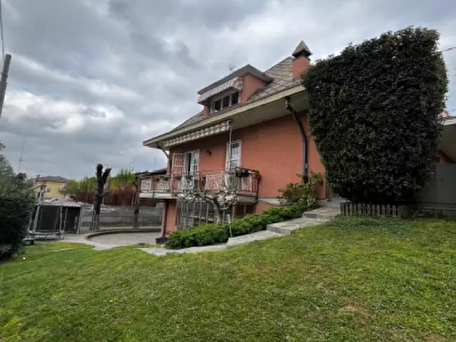 Immagine 5 di Appartamento in vendita  in Via N. Sauro a Bregnano