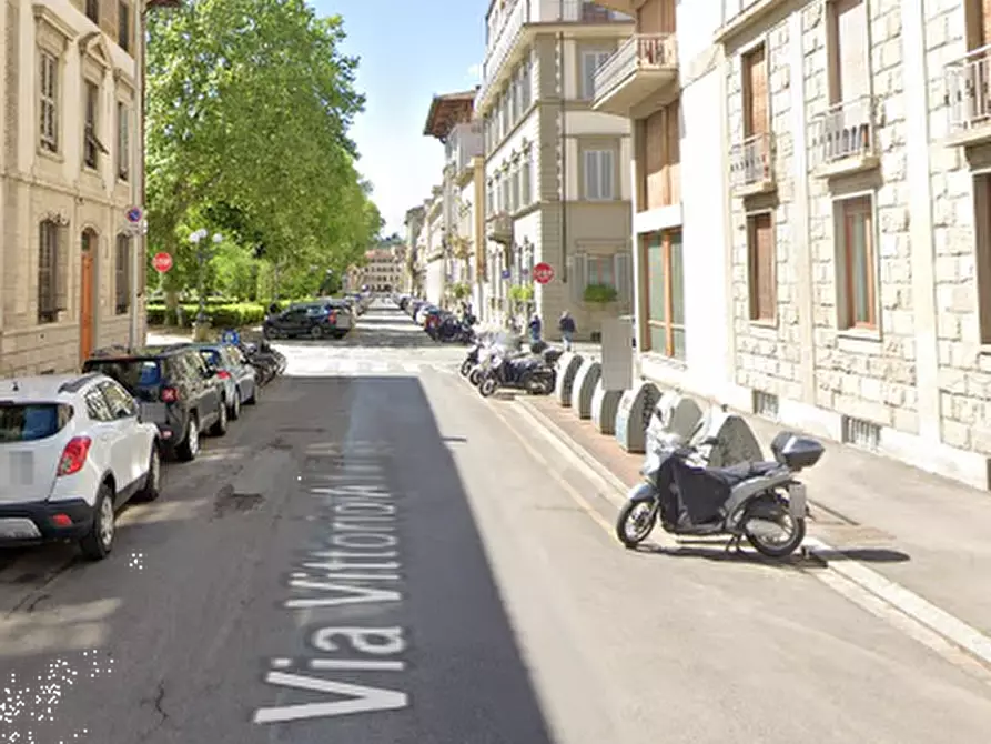 Immagine 7 di Posto auto in vendita  in Via Vittorio Alfieri a Firenze