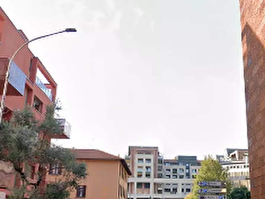 Immagine 9 di Appartamento in vendita  in Via Valleggio a Como