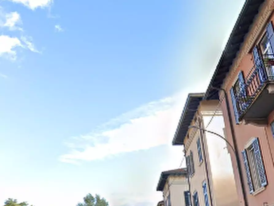 Immagine 10 di Appartamento in vendita  in Via Valleggio a Como