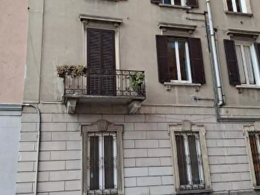 Immagine 11 di Appartamento in vendita  in Via Valleggio a Como