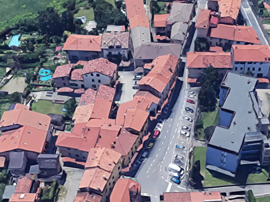 Immagine 17 di Appartamento in vendita  in Via San Lorenzo  a Veniano