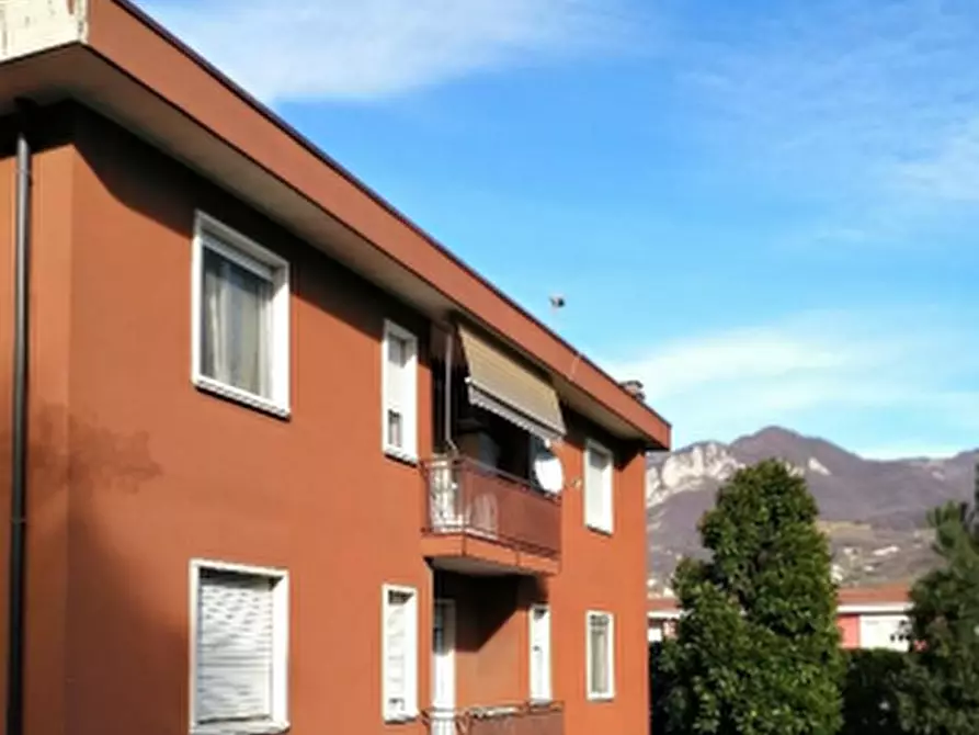 Immagine 11 di Appartamento in vendita  in Via Santa Maria a Olginate