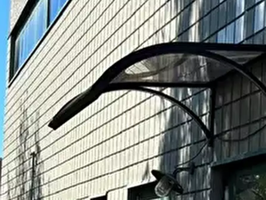 Immagine 3 di Capannone industriale in vendita  in Via Aldo Moro a Appiano Gentile