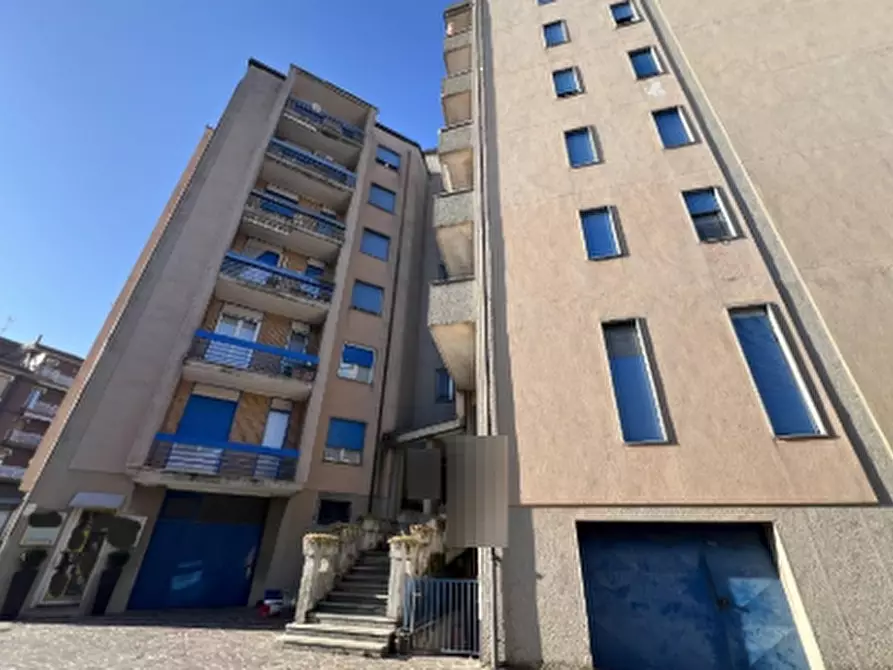 Immagine 4 di Appartamento in vendita  in Via Antonio Fogazzaro a Casatenovo