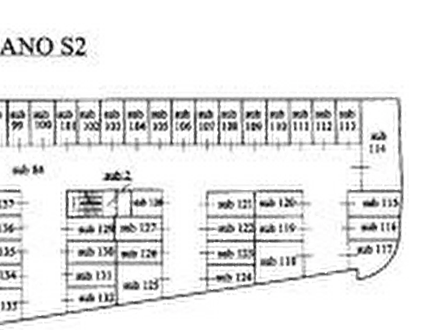 Immagine 8 di Garage in vendita  in Via di Grotta di Gregna a Roma