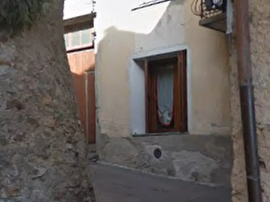Immagine 3 di Porzione di casa in vendita  in Via alla Rocca a Pasturo