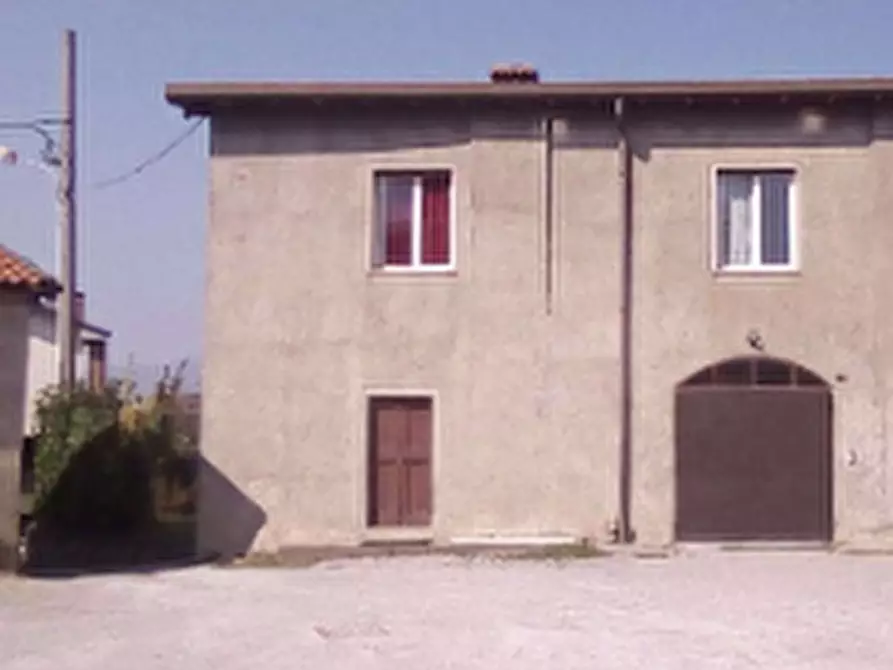 Immagine 9 di Appartamento in vendita  in Via Pastore a Molteno